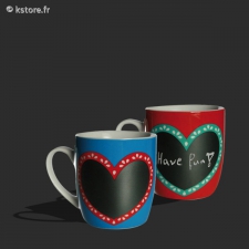 Mug coeur avec table